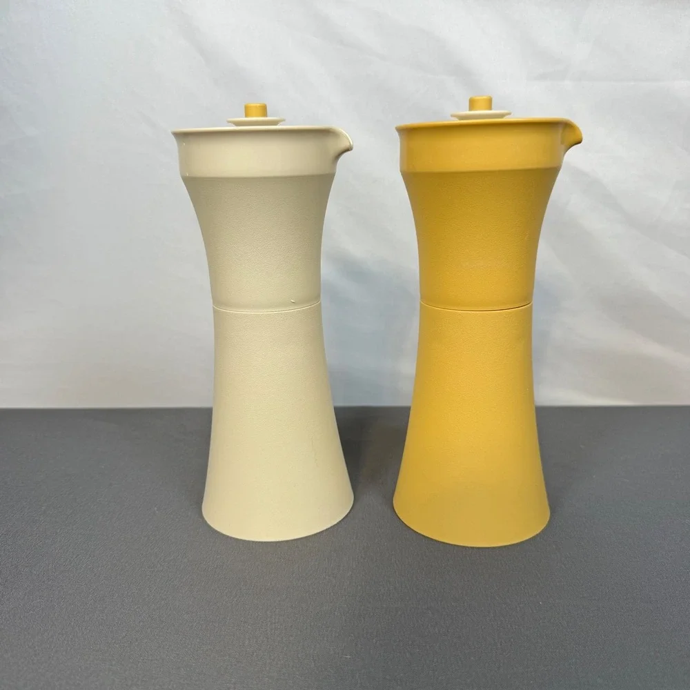 Tupperware Oil And Vinegar Cruet‎ Salad Dressing Set Cream Yellow Vintage